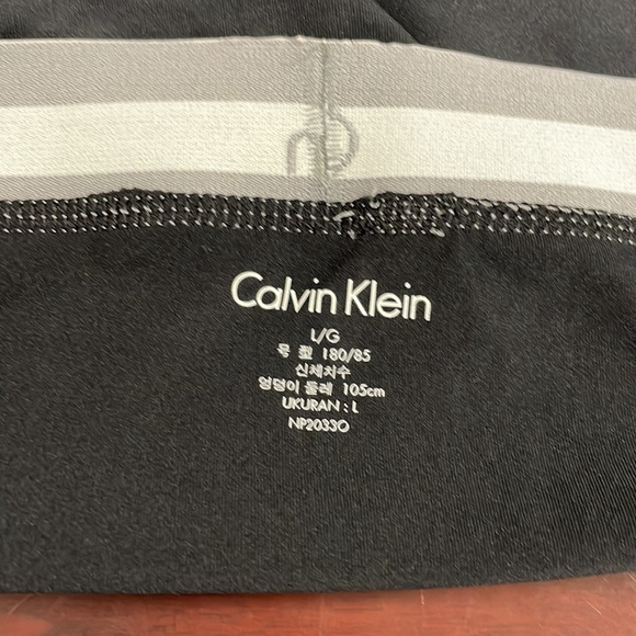 Black mens Calvin Klein boxer briefs. - Picture 3 of 3
